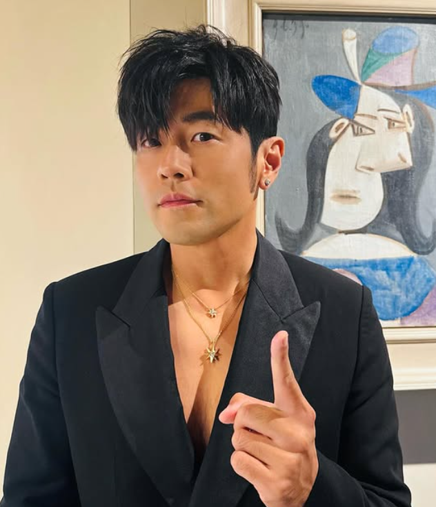 周杰倫睽違4年推出新專輯《太陽之子》，今(25)日正式發行。 圖：翻攝自周杰倫IG