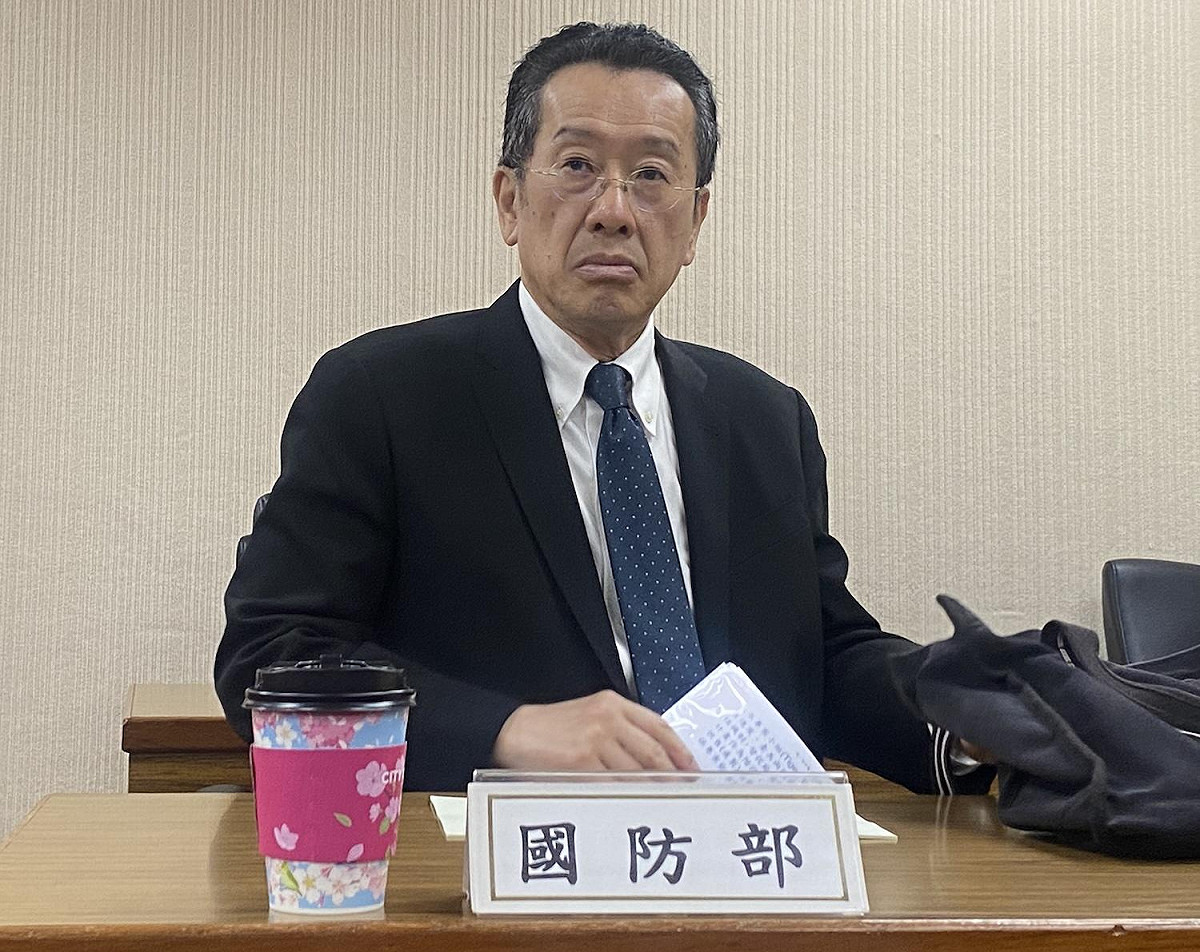 有軍購美國以外國家嗎? 顧立雄凶徐巧芯連說3次「你明知故問」 | 政治 | Newtalk新聞