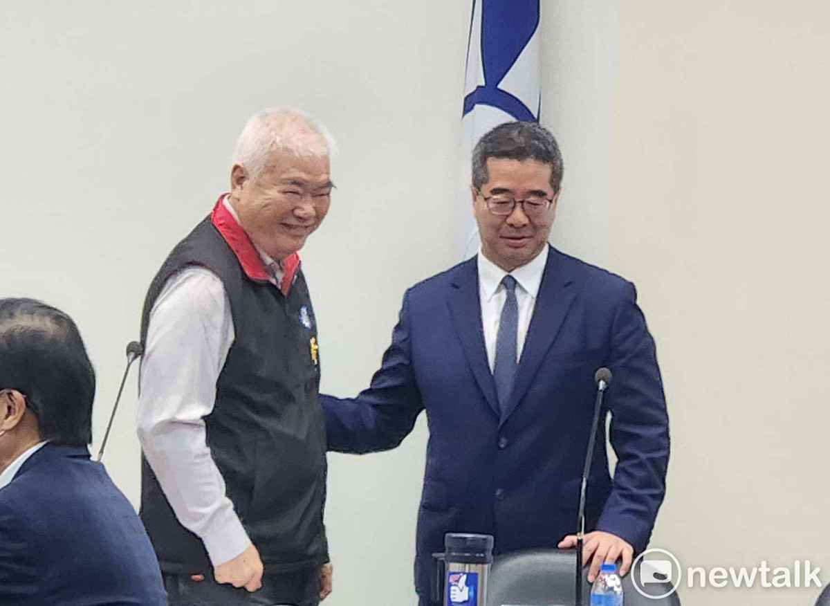 馬英九基金會前執行長、國民黨副主席蕭旭岑（右）、國民黨副主席季麟連（左）。 圖：黃建豪／攝（資料照）