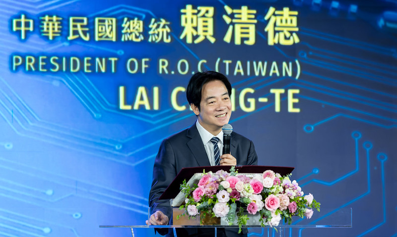 賴清德說，政府目標於2040年前培養50萬名AI應用人才。 圖：總統府提供