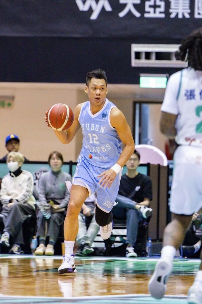 台灣職籃聯盟P. LEAGUE+ 台北富邦勇士隊26日作客交手洋基工程隊，靠著替補出賽的「野獸」林志傑（圖）攻下全隊最高的19分，中斷對手2連勝。（P. LEAGUE+提供）中央社記者黎建忠傳真　115年3月26日