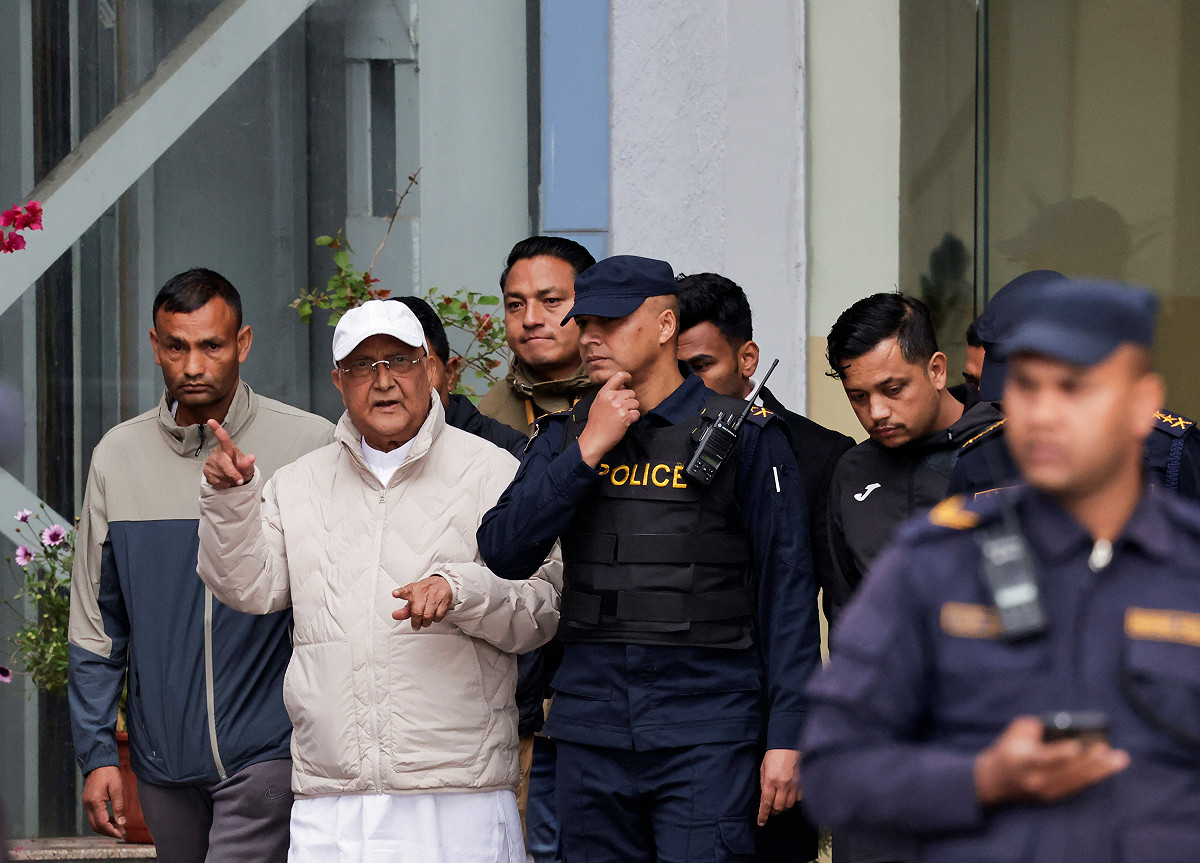 尼泊爾前總理奧利（K.P. Sharma Oli）因涉嫌去年 9 月 Z 世代反腐抗議期間未能阻止抗議暴力，造成多人死亡而遭警方逮捕。 圖：路透社／達志影像