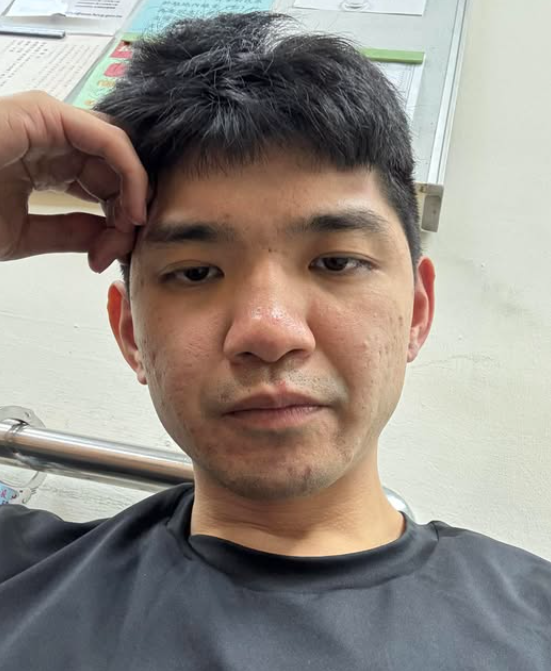 晚安小雞2024年2月在柬埔寨拍攝造假綁架影片，遭當地法院判處2年有期徒刑，於本月19日刑滿出獄回台。 圖：翻攝自晚安小雞FB