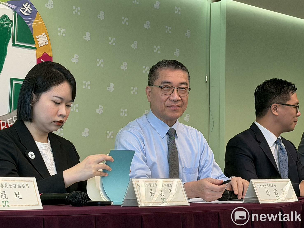 徐國勇鼓勵鄭麗文，去問習近平何時選總統。 圖：高逸帆／攝