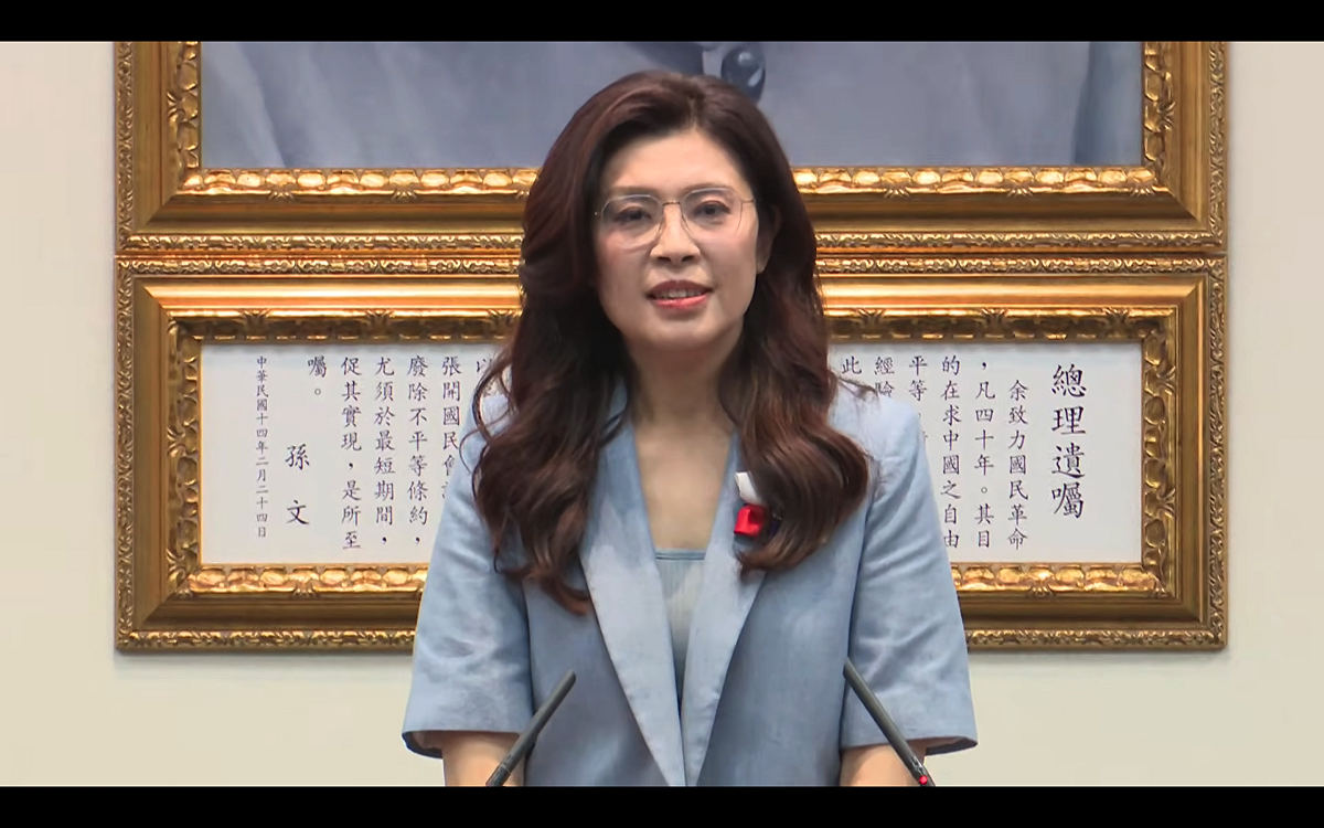 鄭習會確定，國民黨中央召開中外記者會，鄭麗文親自出席說明。 圖：翻攝國民黨YT頻道