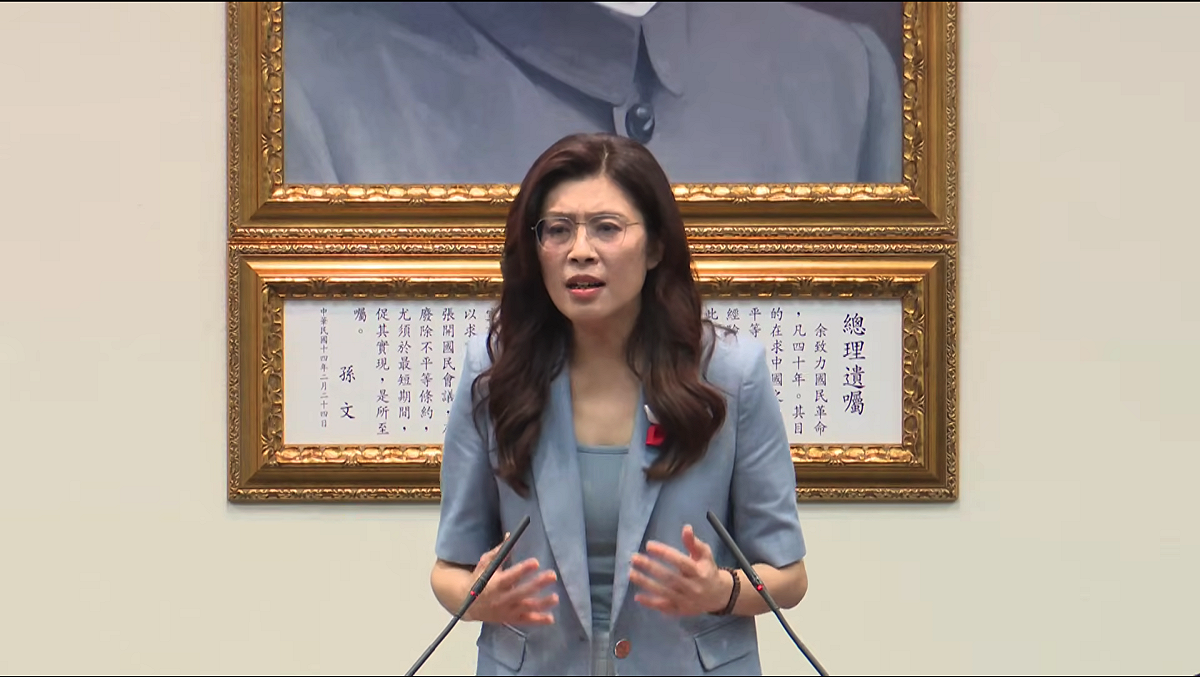 葉耀元表示，鄭麗文（圖）趕在川習會前去中國見習近平，任何有條件的協議，都是喪權辱國的協議，跟流氓談判是不會談出什麼好結果的。 圖：翻攝國民黨YT頻道