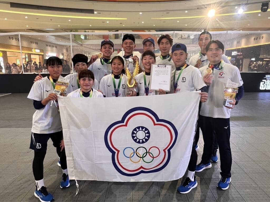 2026亞洲盃公開組5人制棒球賽在香港舉行，台灣隊31日在冠軍戰擊敗日本，順利抱回隊史第2冠，也取得世界盃5人制棒球賽門票。（中華民國棒球協會提供）中央社記者謝靜雯攝　115年3月31日