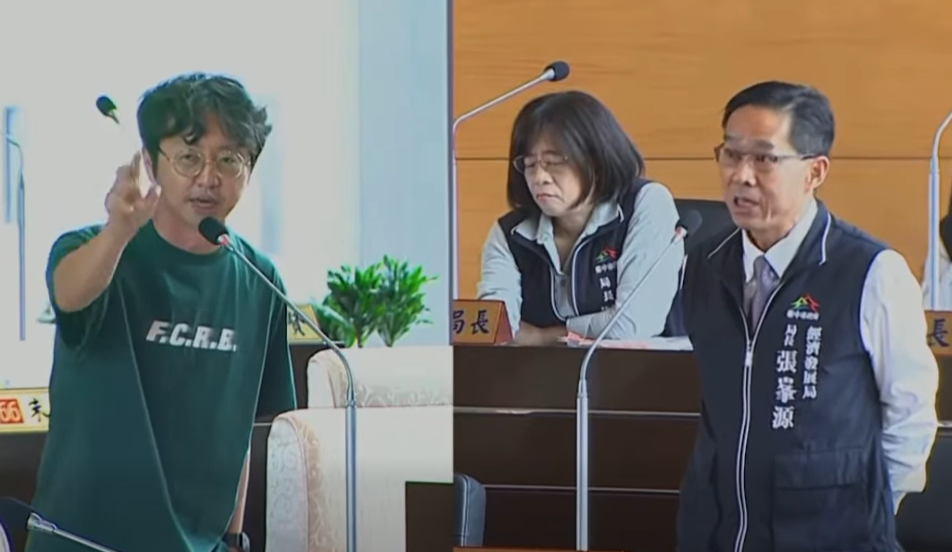 江肇國說，這幾年來台中市總體民生消費額並未實質增加，增加的只是發票登錄額，且消費高度集中於電商及百貨商場，傳統零售、民生基層並未見實質幫助，讓台中變成只有抽獎的「投機城市」。 圖：取自台中市議會直播
