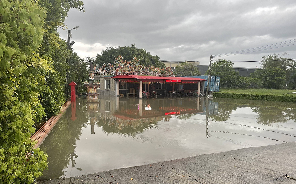 缺水變淹水！苗栗暴雨狂灌356毫米 Google地圖「大量三級警戒」網嚇傻