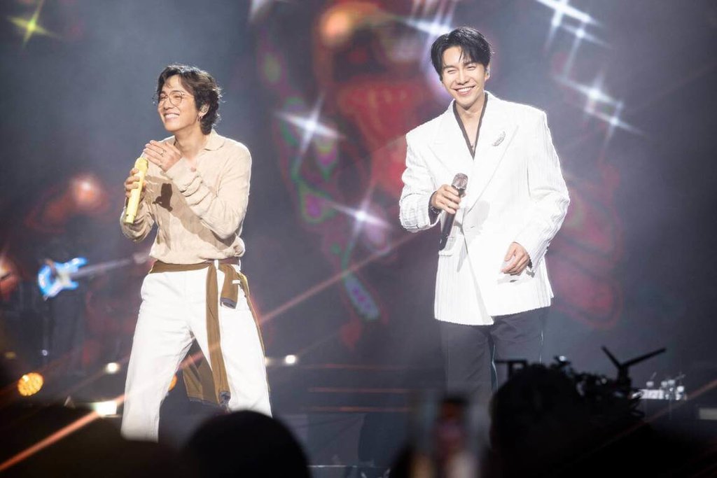 韓星李洪基（左）與李昇基（右）4日晚間在高雄流行音樂中心舉行演唱會，除演唱之外，兩人也不停鬥嘴。（SYL TW提供）中央社記者王心妤傳真　115年4月5日