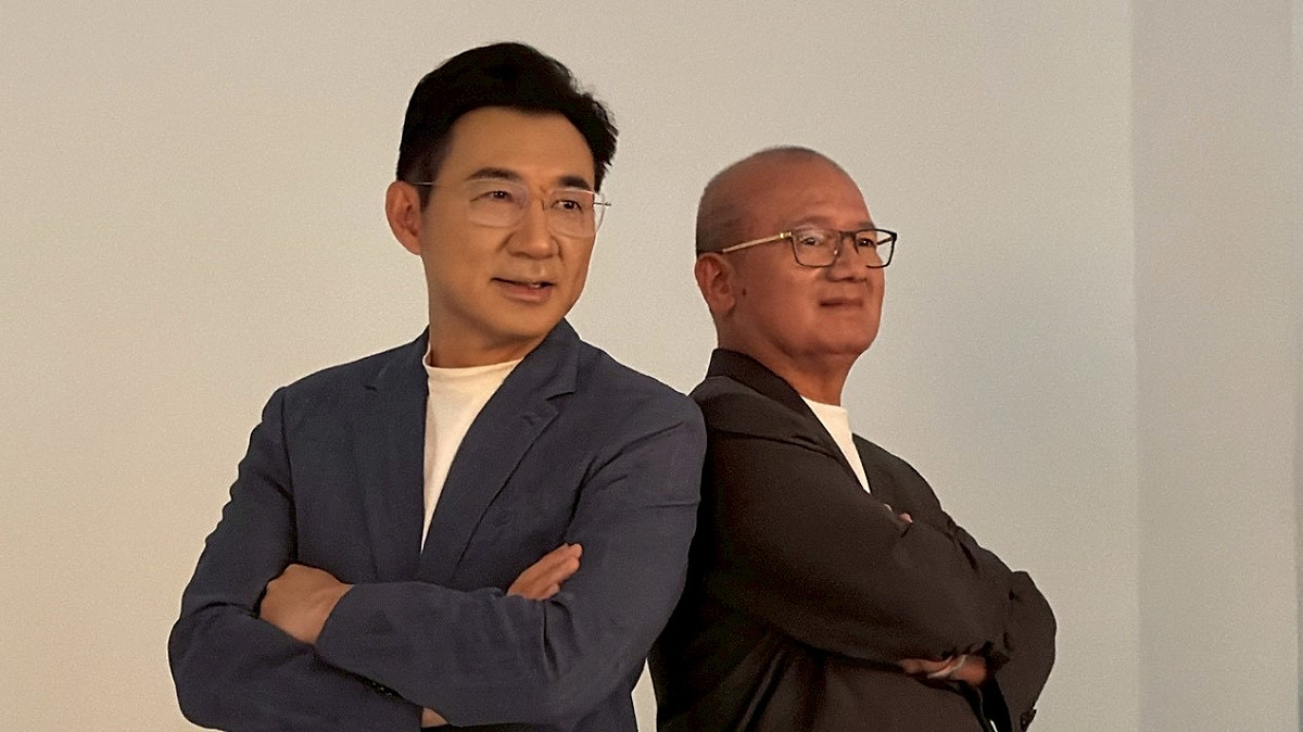 江啟臣與議長張清照一同拍形象照。 圖：江啟臣服務處/提供