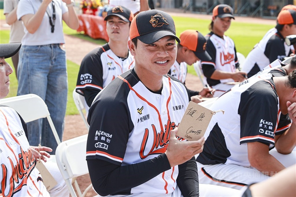 中職統一7-ELEVEn獅隊投手江少慶7日二軍先發投2局無失分，最快球速154公里。（中央社檔案照片）