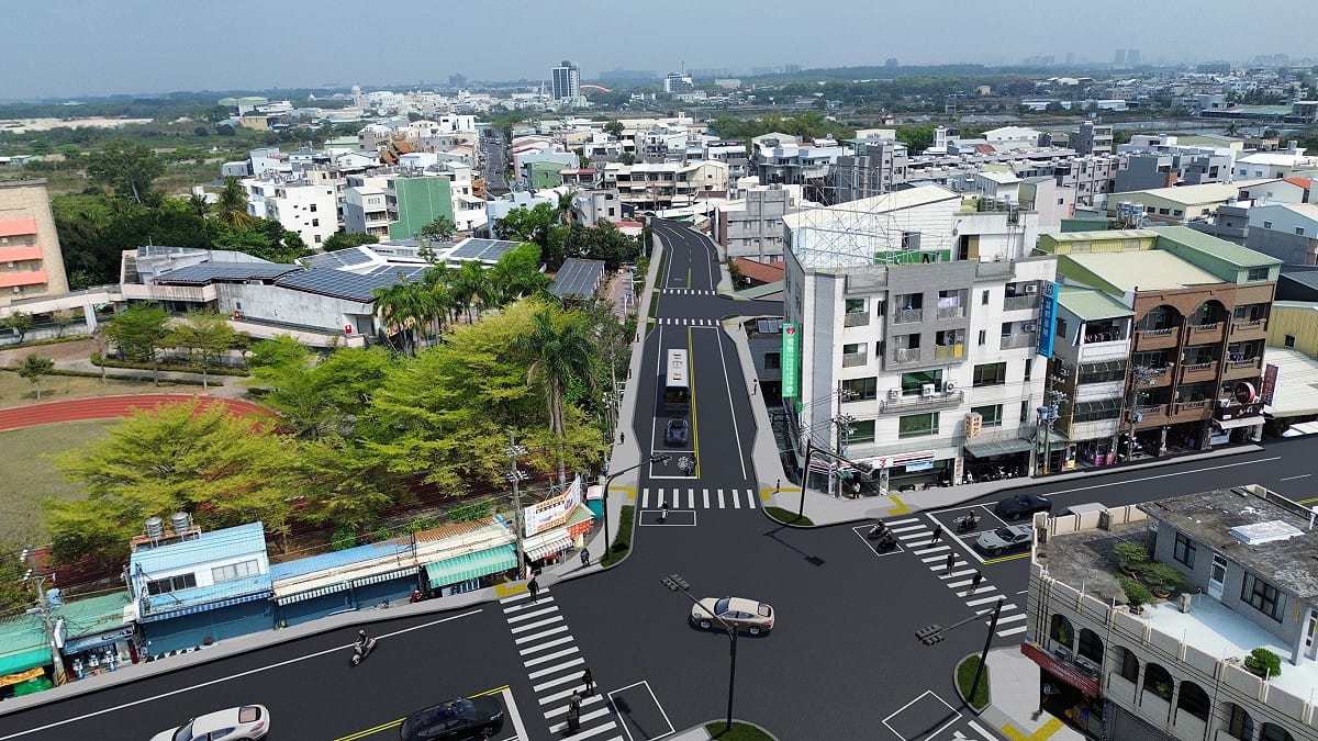 文賢路拓寬工程全長約2.87公里，總經費高達12.65億元，由中央補助5.88億元，市府自籌款為6.77億元，顯見地方對此重大建設的決心。 圖：台南市政府提供