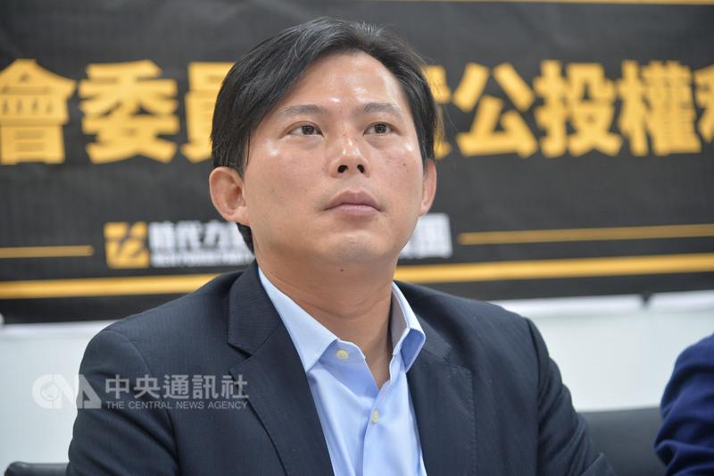中選會31日召開委員會議後透過新聞稿表示，依法宣告新北市第12選舉區選出的黃國昌（圖）罷免案成立，排定12月6日到15日辦理的首次公辦電視罷免說明會。  圖：中央社