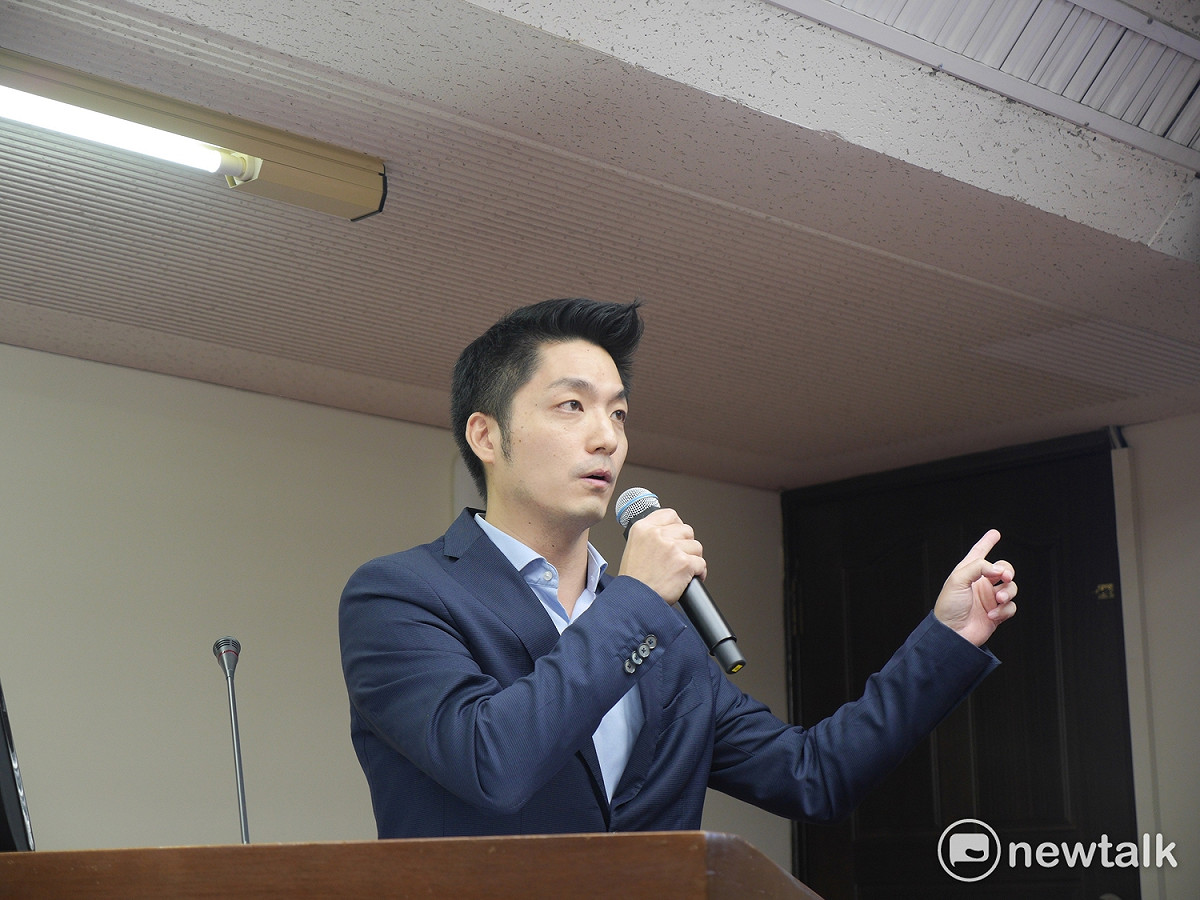 針對一例一休修法，國民黨勞基法修法小組召集人蔣萬安表示目前已研擬好修法版本，預估最快在本週五黨團會議上做最後確認。 圖：趙婉淳／攝