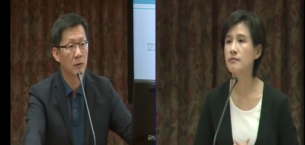 立委張廖萬堅力挺文化部長鄭麗君。 取自張廖萬堅臉書
