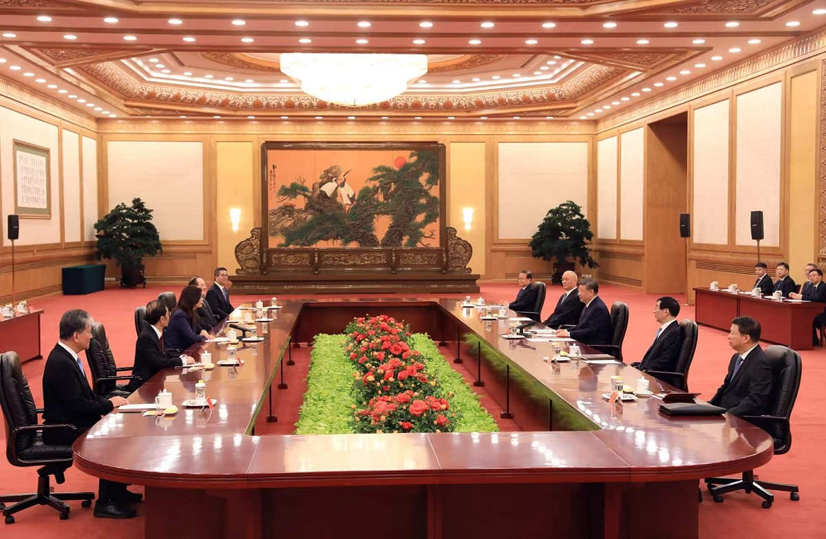 國民黨主席鄭麗文與中共總書記習近平的「鄭習會」今（10日）上午11時正式在中共北京人民大會堂登場。 圖：國民黨提供