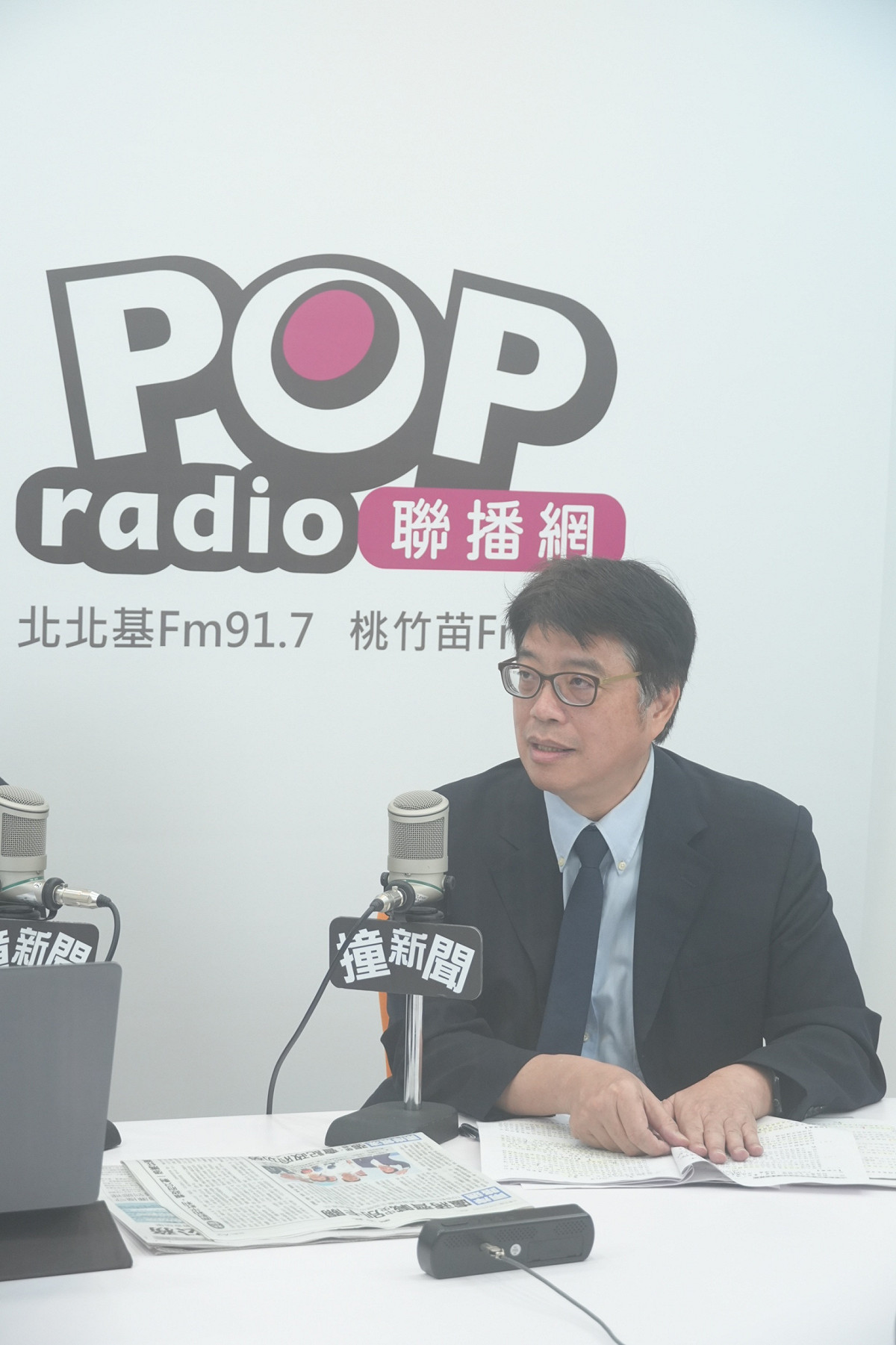 大陸委員會主委邱垂正今（14）天上午接受《POP撞新聞》專訪。 圖：《POP撞新聞》提供