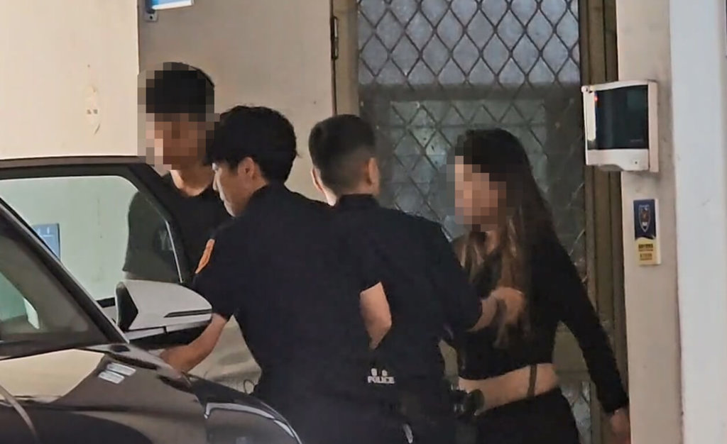 陳姓女子疑積欠陳姓男子新台幣20餘萬元，遭陳男等人持球棒毆打導致昏迷送醫，警方在基隆市及新北市三峽區等地查獲犯嫌陳姓男子等8人到案，訊後依殺人未遂等罪嫌移送法辦。（讀者提供）中央社記者王朝鈺傳真 115年4月14日