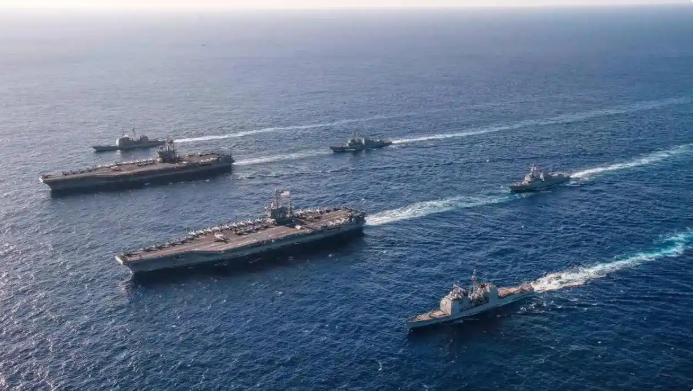 美軍在荷姆茲海峽周邊啟動海上攔截行動，對進出該水域的船隻進行管制。 圖:翻攝自百度