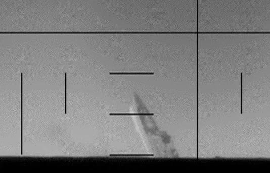 伊朗海軍「德納號（IRIS Dena）」護衛艦，3月4日在斯里蘭卡南部國際海域遭美軍潛艦以魚雷擊沉。 圖：翻攝「X」@sentdefender