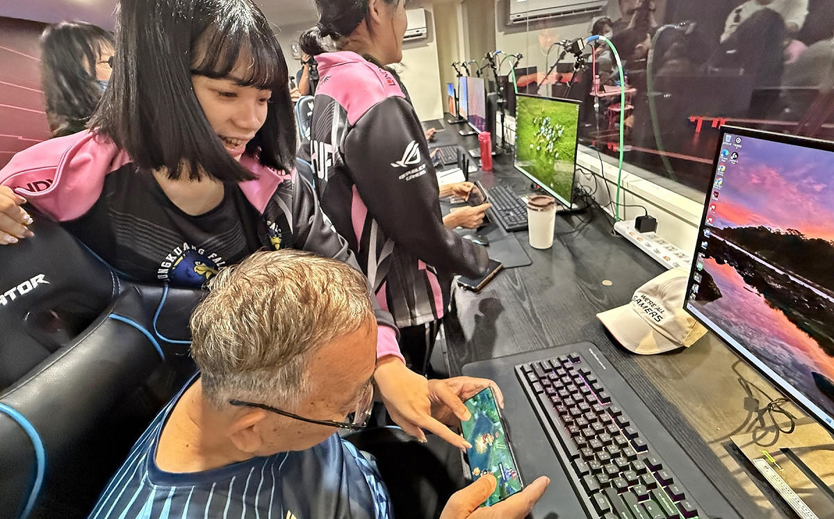 跨世代電競火花！弘光獵鷹隊攜手尚青長者 傳遞《傳說對決》溫情力量