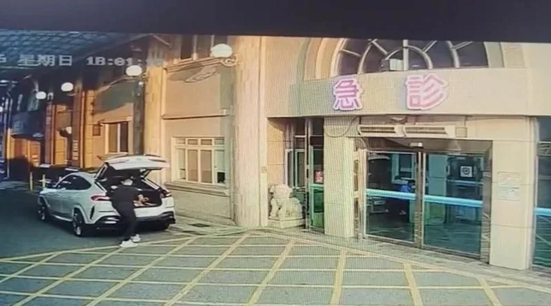 徐姓男子遭押走施虐，四肢粉碎性骨折被丟包醫院門口。 圖：翻攝畫面