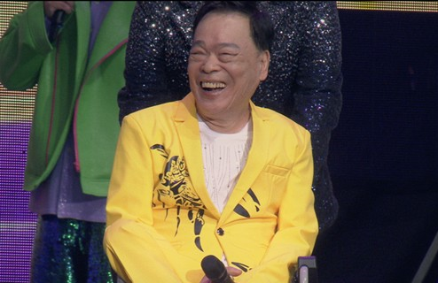 阿吉仔坦言除了錄影帶普及分散觀眾外，秀場藝人酬勞持續攀升，也讓經營成本壓力大增，最終導致歌廳走向式微。 圖：高雄流行音樂中心/提供