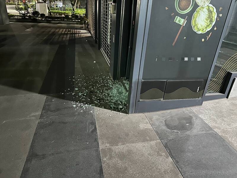 林口知名雞湯店遭砸，警方逮捕3名惡煞。 圖：翻攝畫面