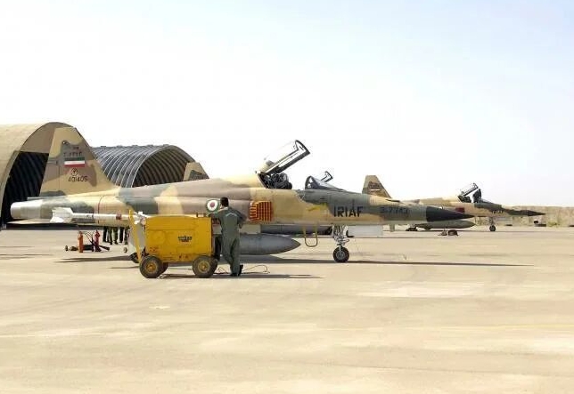 伊朗的F-5戰機機靈已高達60年。 圖 : 翻攝自h5.ifen.com