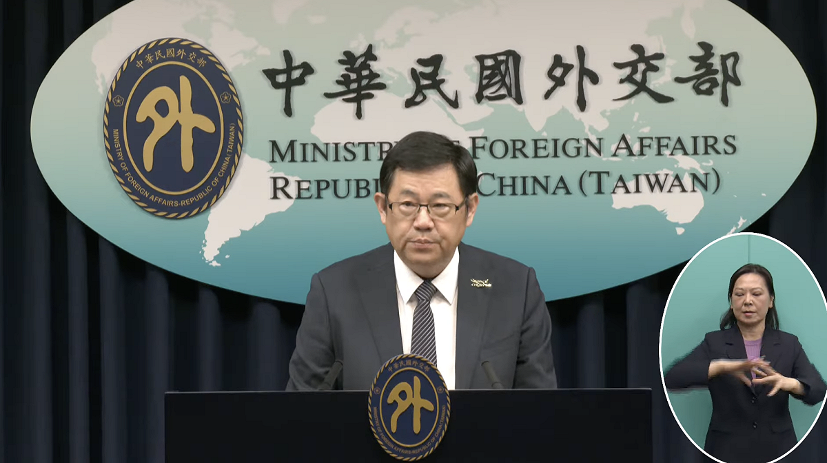 外交部非政府組織國際事務會執行長江振瑋。 圖：翻攝自外交部YT