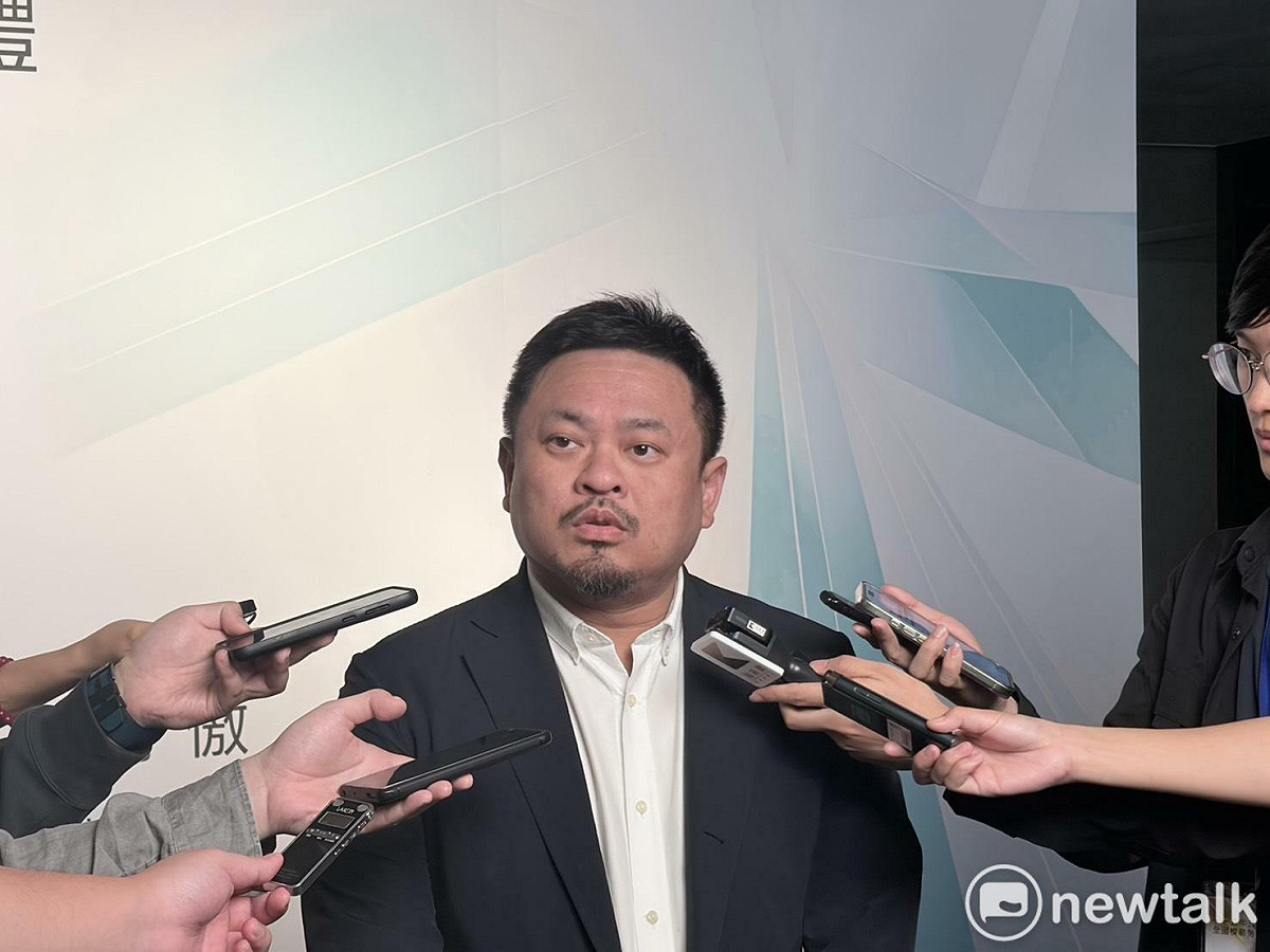 勞動部長洪申翰今（29）日出席「115年全國模範勞工表揚典禮」。 圖：李宣萱/攝