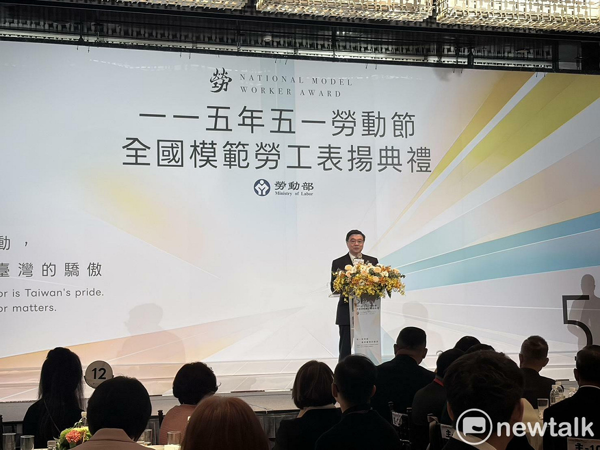 行政院長卓榮泰今（29）日出席「115年全國模範勞工表揚典禮」。 圖：李宣萱/攝