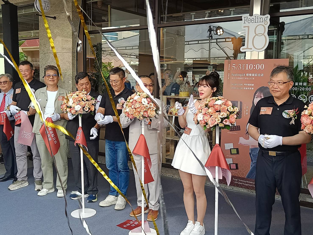 李多慧出席Feeling18 梧棲童綜合門市開幕。 圖：唐復年/攝