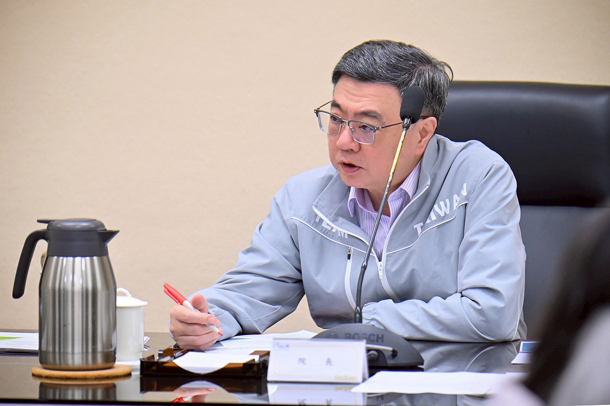 行政院長卓榮泰今（4）日主持「因應中東衝突民生安定專案會議」。 圖：行政院提供