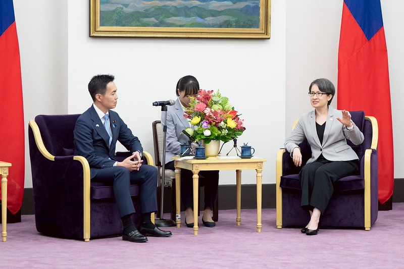 蕭美琴副總統4日下午接見「日本自民黨青年局幹部訪台團」。 圖：總統府提供