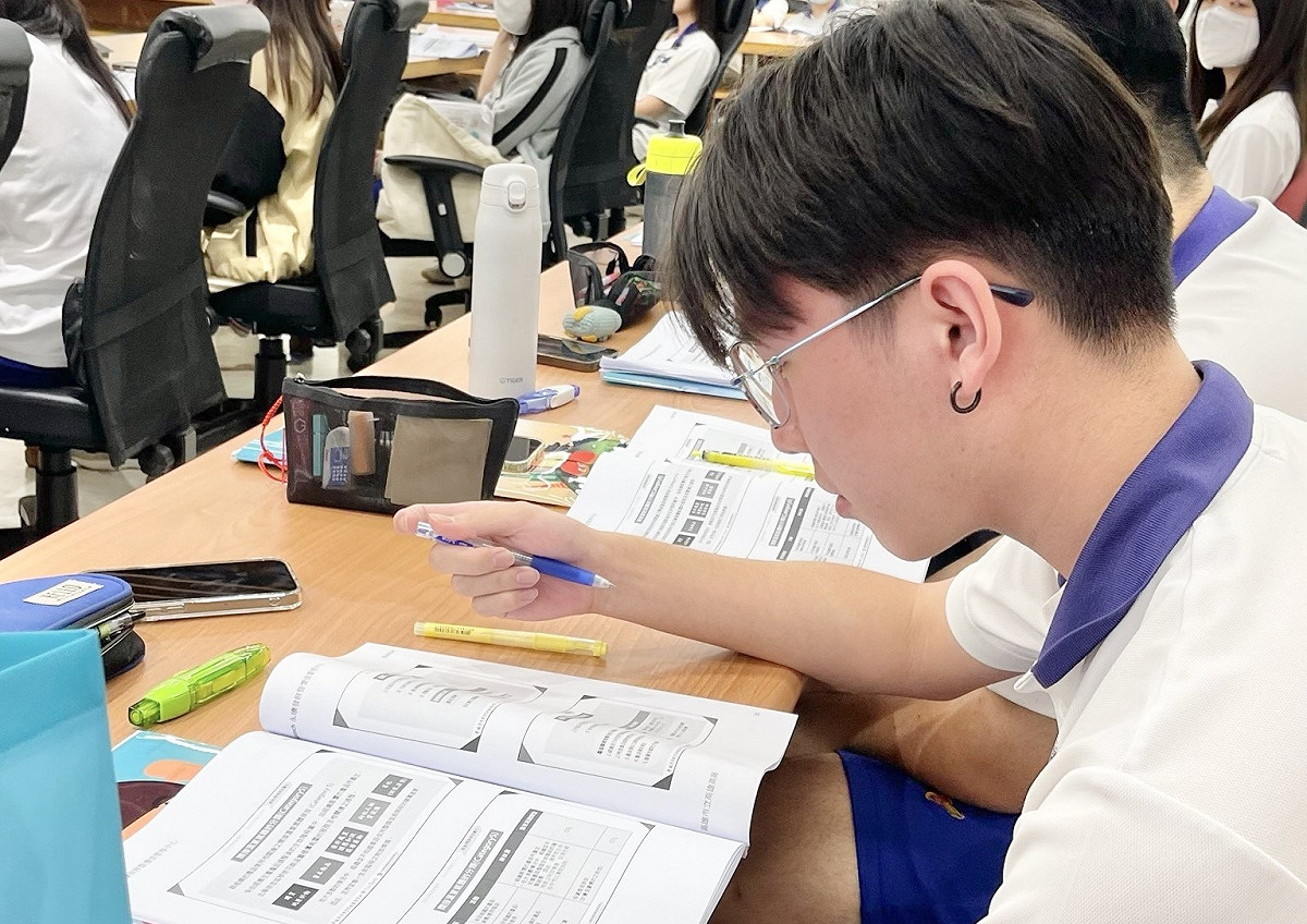 高雄高商持續推動淨零碳相關課程。 圖：高雄市教育局/提供