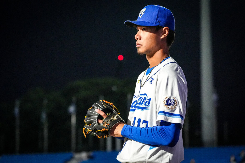 中華職棒富邦悍將隊26歲野手童堉誠（圖）從自培球員轉正式球員，8日升一軍、穿上悍將00號球衣，並馬上獲得先發機會。（富邦悍將提供）中央社記者謝靜雯傳真 115年5月8日