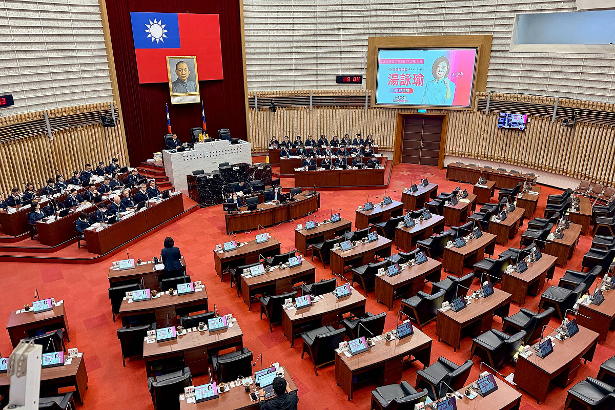 高雄市議會施政報告與質詢，議員聚焦漢他病毒及鼠媒傳染病防治議題。 圖：高雄市政府/提供