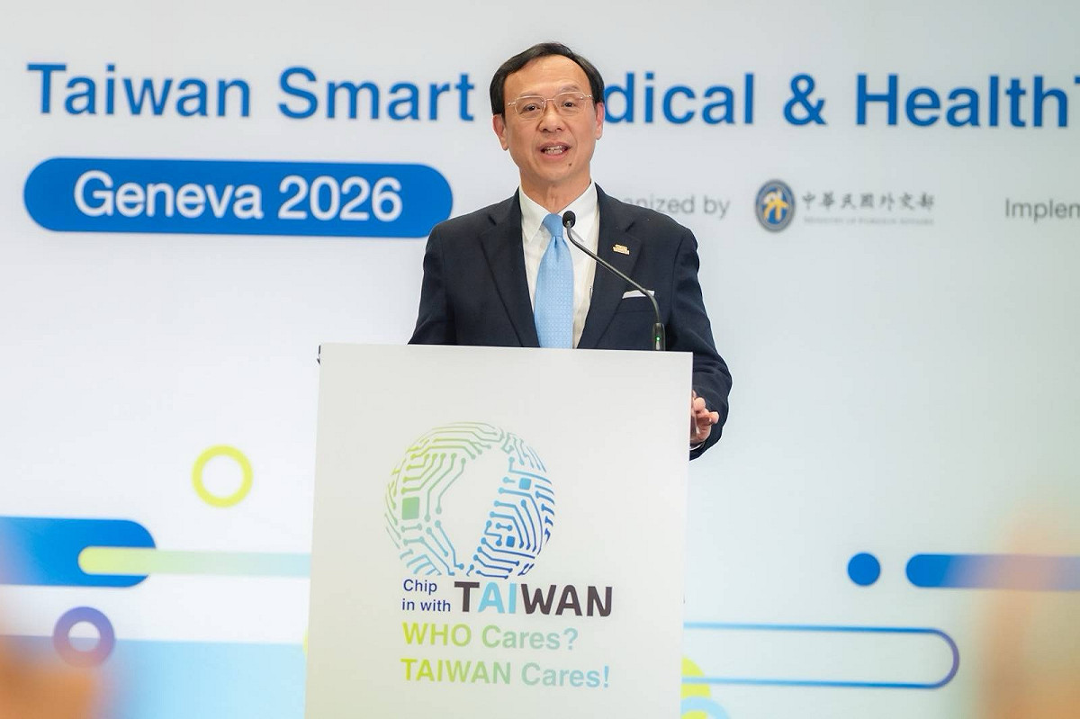 衛生福利部長石崇良致辭說明台灣對全球公衛體系及健康福祉的貢獻。 圖：外交部提供