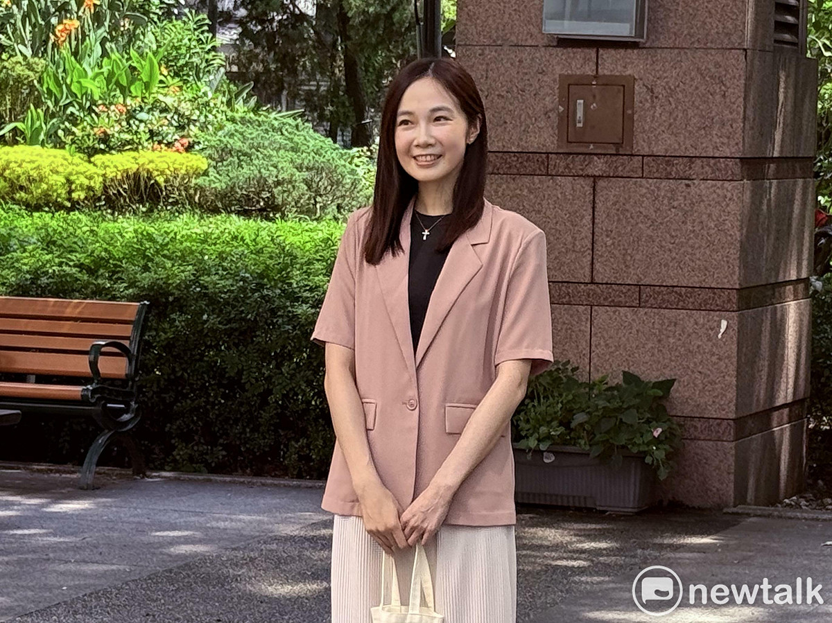 民眾黨前發言人楊寶楨宣布退黨，獨立參選台中市東南區市議員選舉。 圖：周煊惠 / 攝