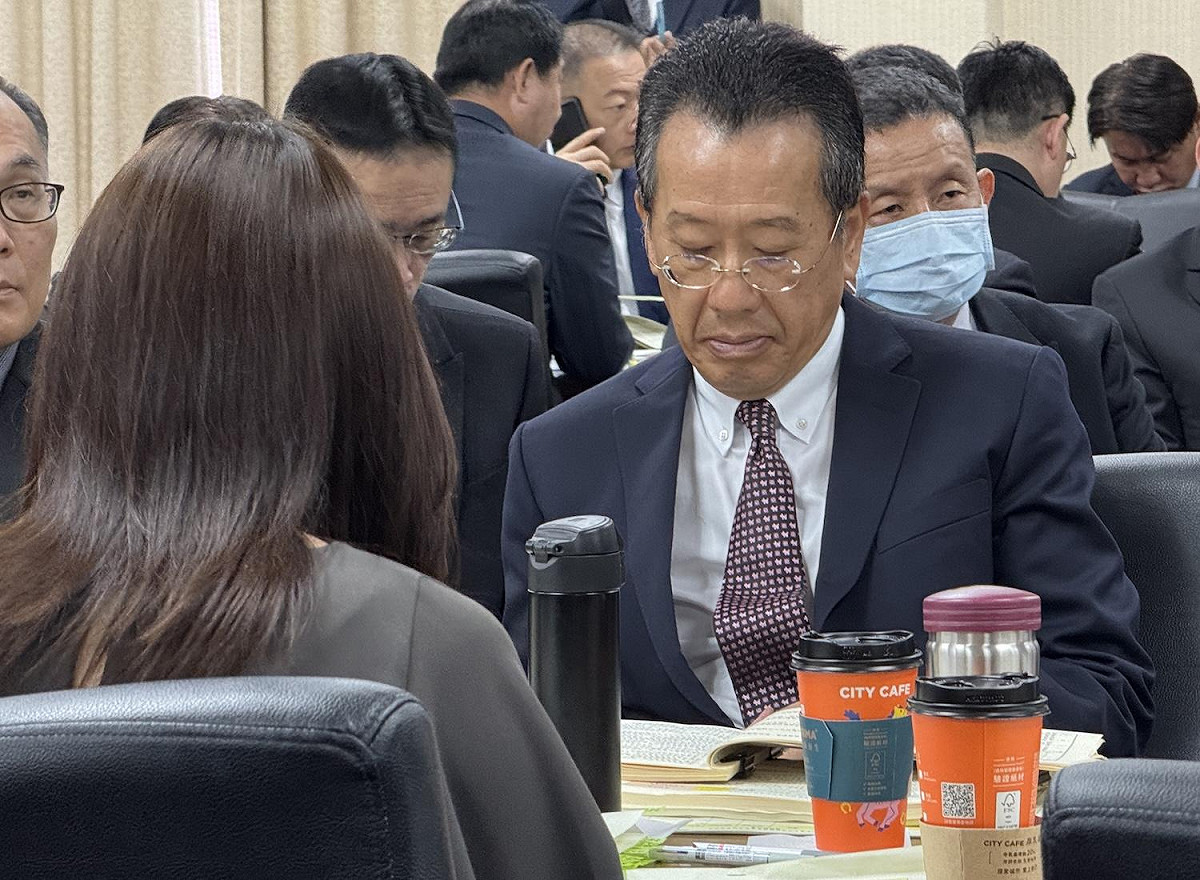 國防部長顧立雄21日出席立法院外交及國防委員會預算審查 圖：林朝億/攝
