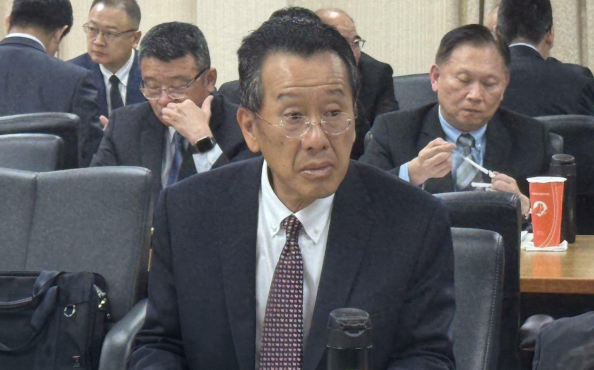 軍購88億元初審小刪2百萬：一度鬧僵、吳秉叡喊「麥啦、咱同事這麼久」