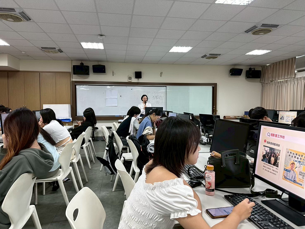 高市青年局「K-TV高雄新媒體人才培育中心」持續開辦多元課程與認證，致力打造高雄成為新媒體人才孵化基地。 圖：高雄市青年局/提供