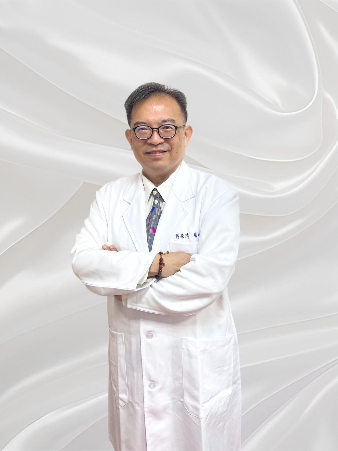 許景琦醫師呼籲，成熟的社會應具備風險管理觀念。 圖：許景琦/提供