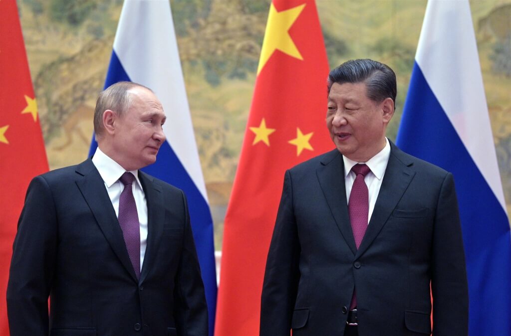 2022年2月俄羅斯總統普丁（左）訪問北京，會晤中國國家主席習近平（右）。 圖：取自twitter.com/KremlinRussia_E