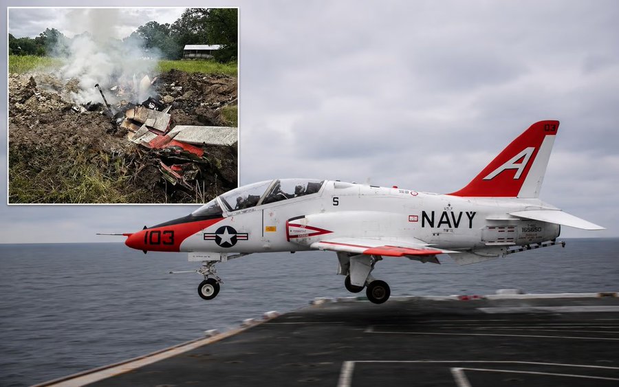 美國海軍T-45C教練機傳墜機意外。 圖：翻攝「X」@aviacionline