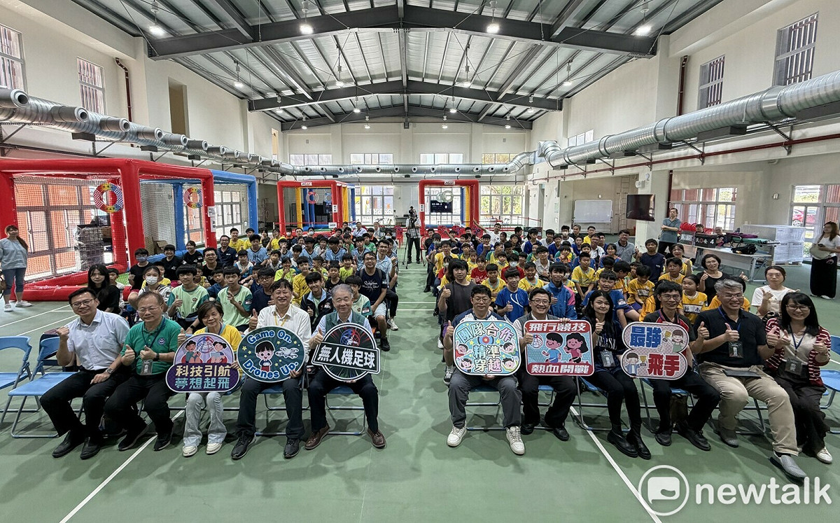 台南首辦無人機足球選拔賽 60隊齊聚AI創學中心展現科技教育新亮點