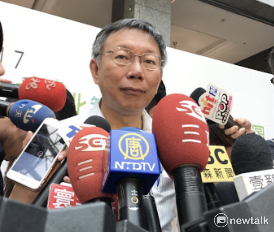 對於前台北市法務局長楊芳玲被提名監委，外界猜測是要制衡台北市長柯文哲，柯文哲今（7）日笑稱，「要制衡我的多的是，哪裡差這一個！」 圖：周煊惠 / 攝