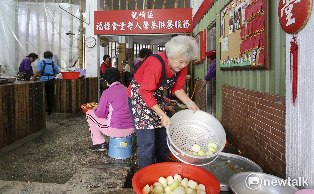 <福祿食堂>提供區內長者免費或低價午餐。圖/張大魯攝 圖 : 張大魯/攝